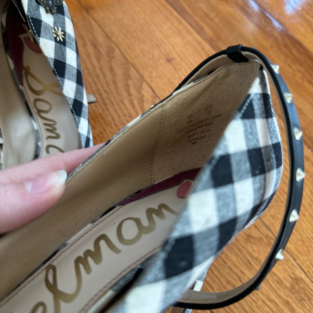 Sam Edelman Black and White Checkered Heels with Floral Embroidery - Picture 4 of 4